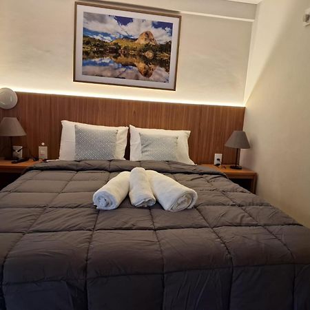 Ipe Suites ドミンゴス・マルチンス エクステリア 写真