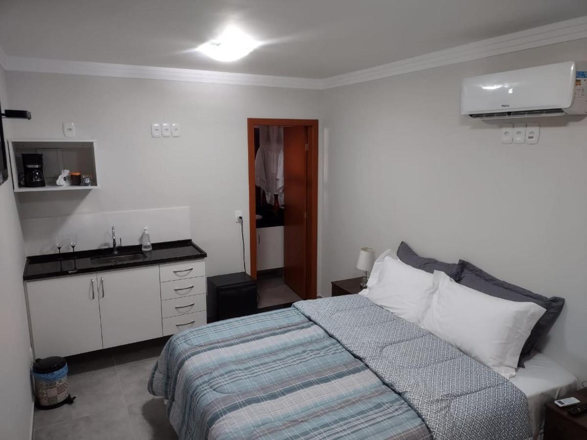 Ipe Suites ドミンゴス・マルチンス エクステリア 写真