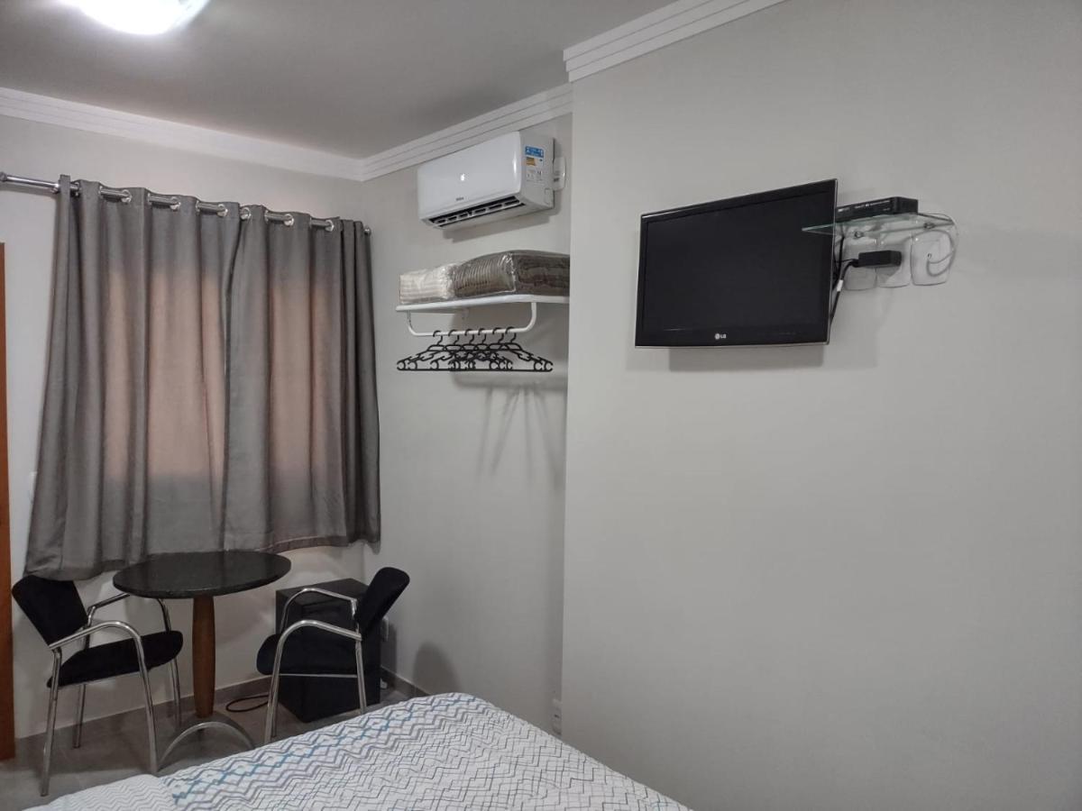 Ipe Suites ドミンゴス・マルチンス エクステリア 写真